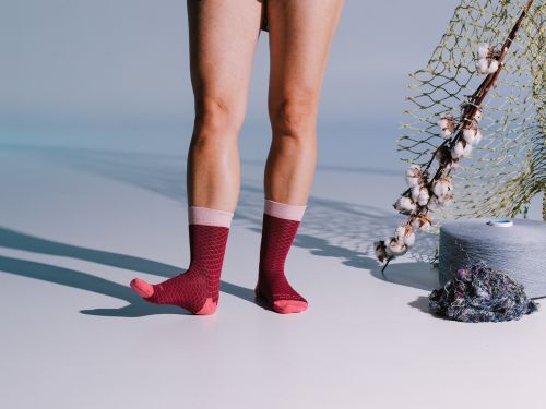 tommy hilfiger falke rood kousen burlington adidas nike alle merken winkelwagen wol kleding nieuwe the model accessoires waardering